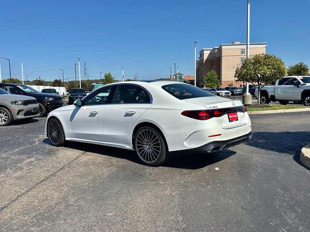 New 2027 Mercedes-Benz E 450 4MATIC Sedan image 9