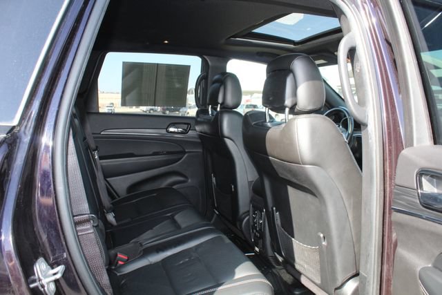 Used 2021 Jeep Grand Cherokee Limited w/ Quick Order Package 28K 80th AWD/4WD image 18