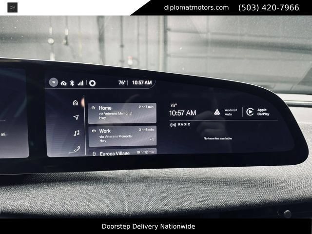 Used 2025 Lucid Air Pure RWD image 31