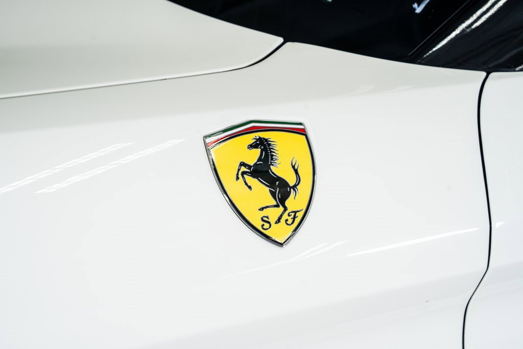 Used 2016 Ferrari California T image 23