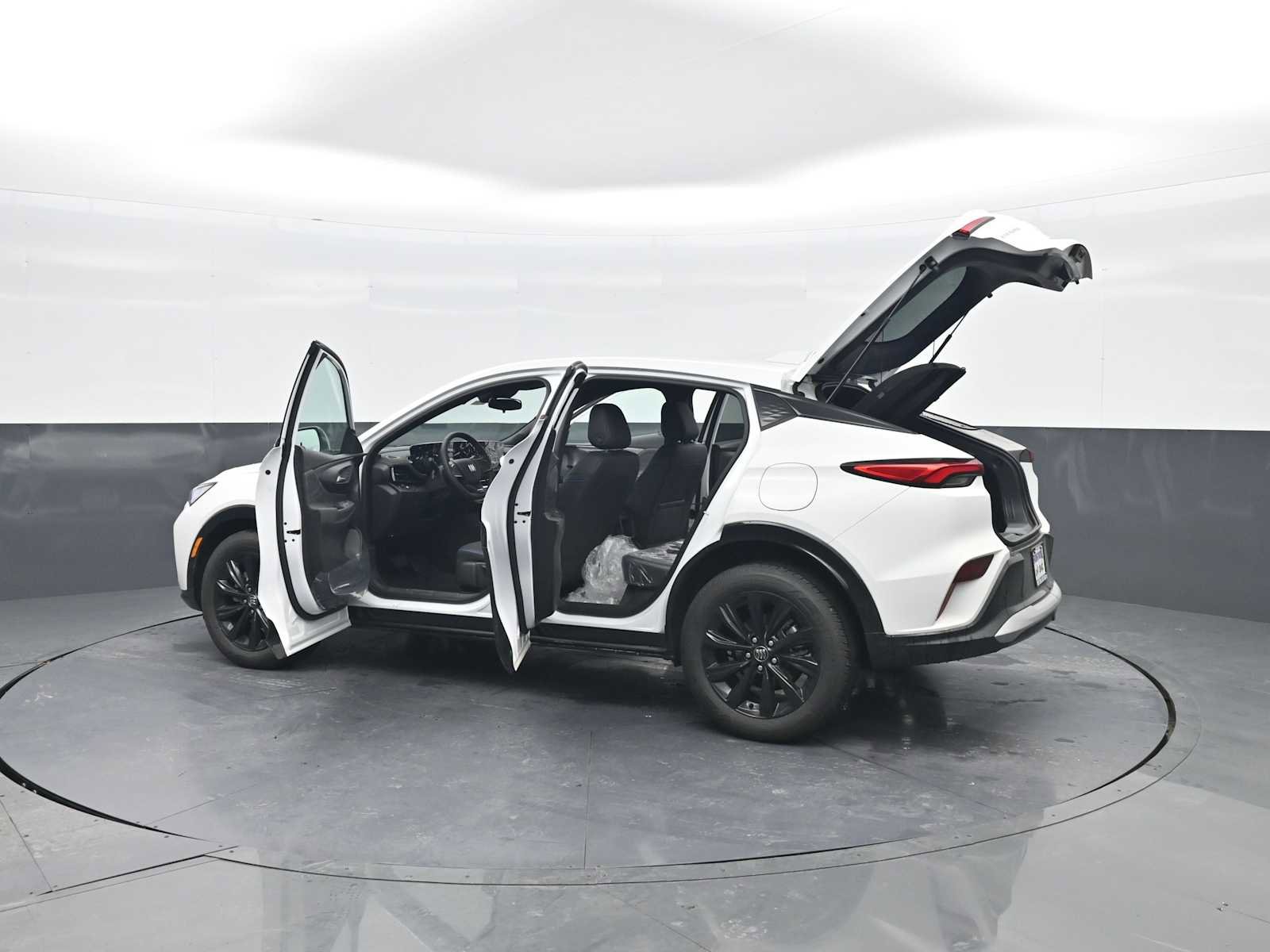 New 2026 Buick Envista Sport Touring image 29