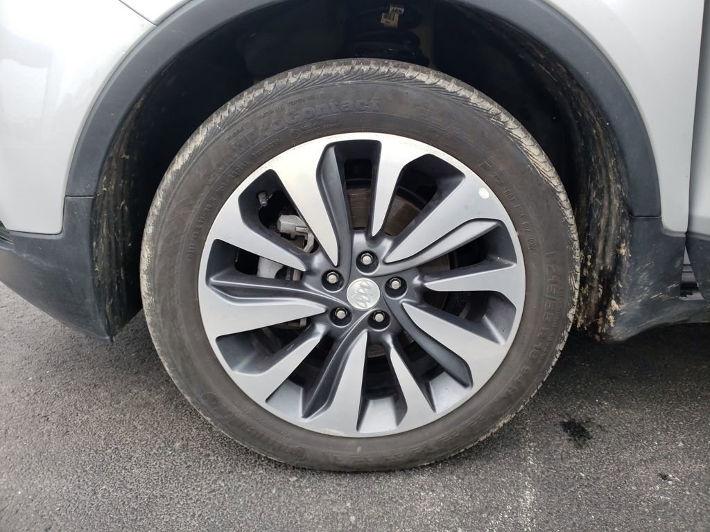 Used 2022 Buick Encore Preferred w/ Safety Package image 26