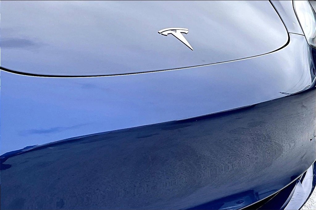 Used 2023 Tesla Model 3 Standard Range image 28