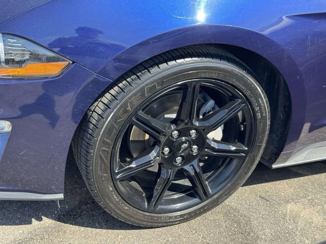 Used 2020 Ford Mustang Coupe w/ Black Accent Package RWD image 6