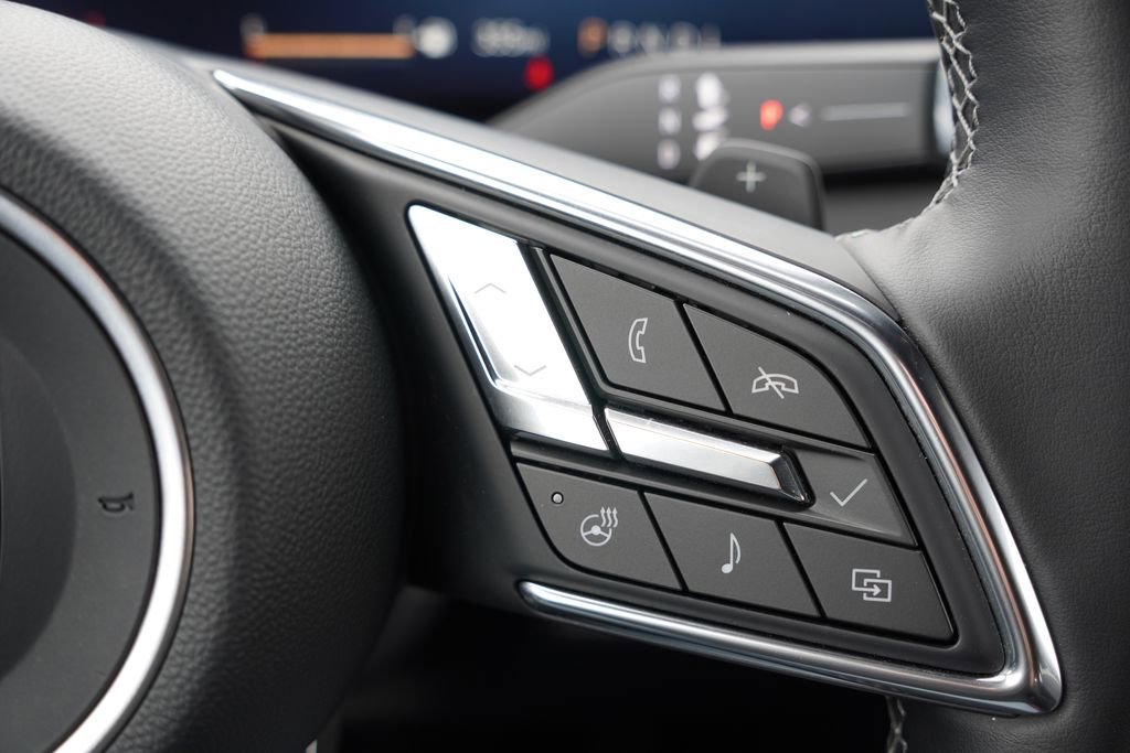 Certified 2025 Buick Enclave Preferred image 32