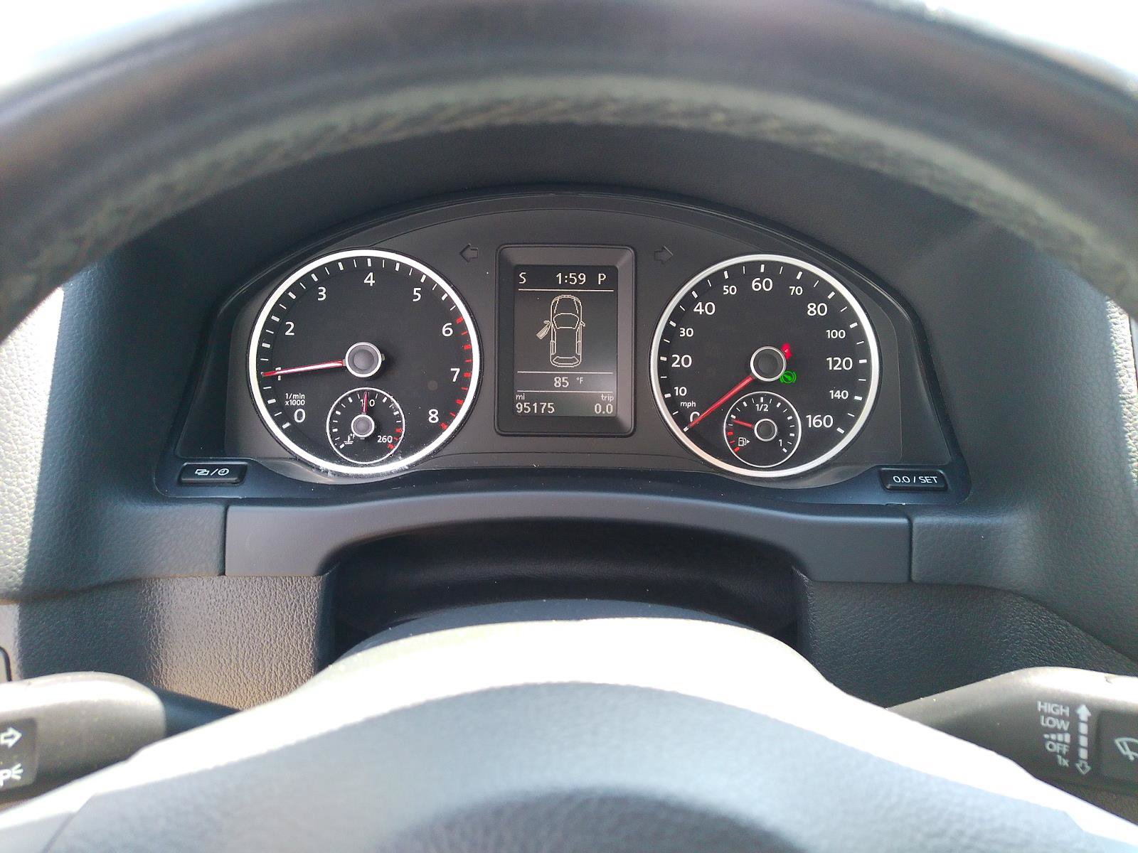Used 2013 Volkswagen Tiguan SEL AWD/4WD image 13