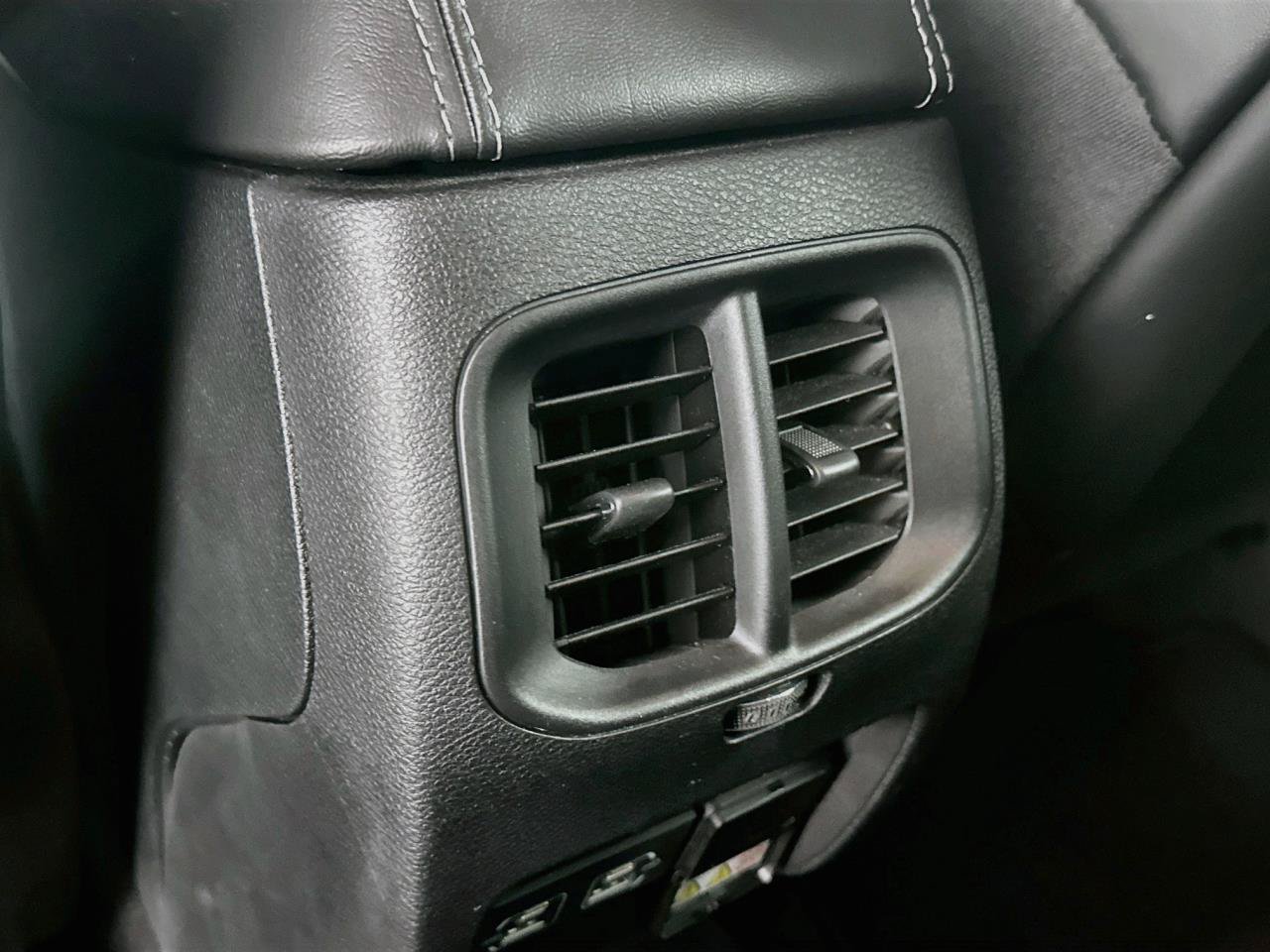 Used 2022 Jeep Cherokee Latitude Lux AWD/4WD image 26