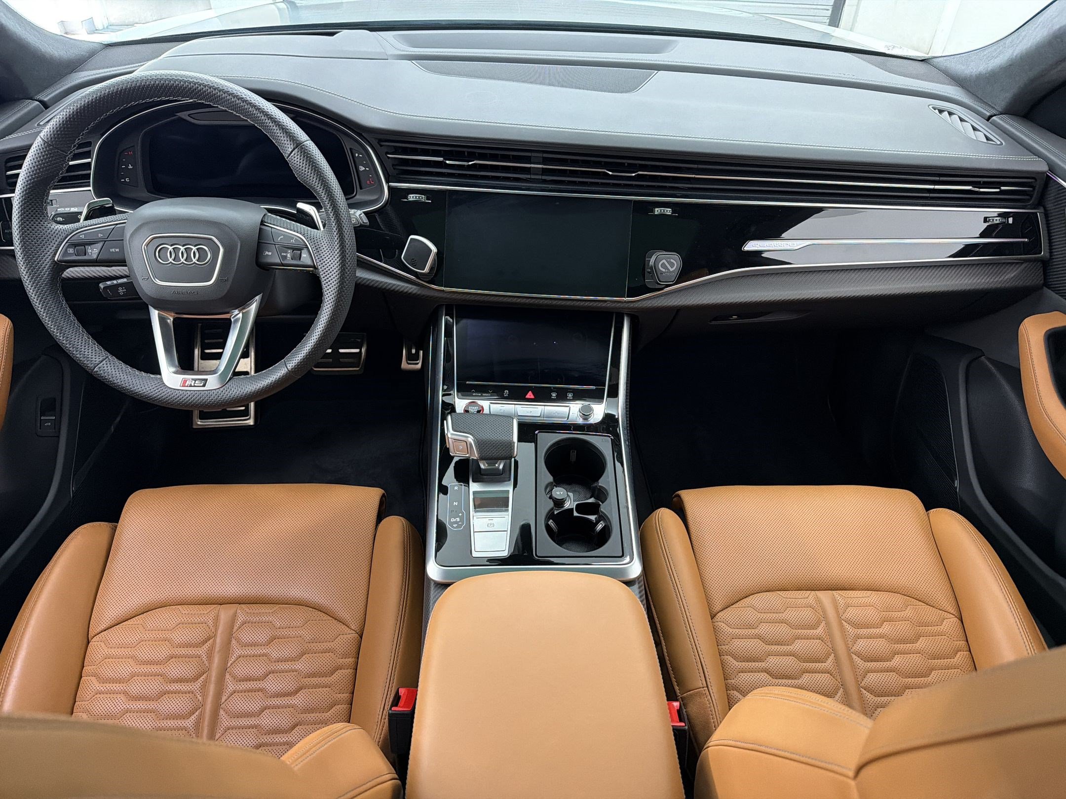 Used 2025 Audi RS Q8 performance AWD/4WD image 16