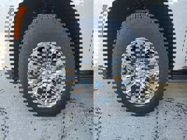 New 2026 GMC Yukon XL Denali w/ Sun & Power Step Package image 6