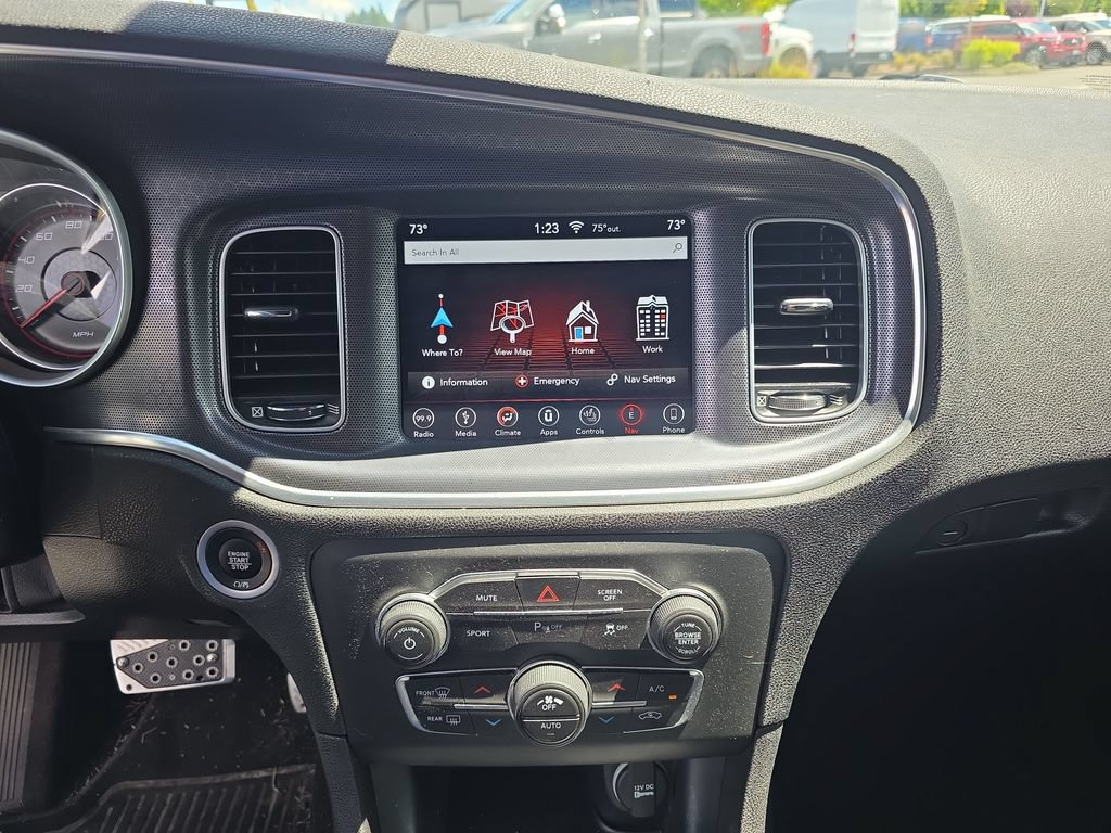 Used 2018 Dodge Charger R/T w/ Plus Group RWD image 28