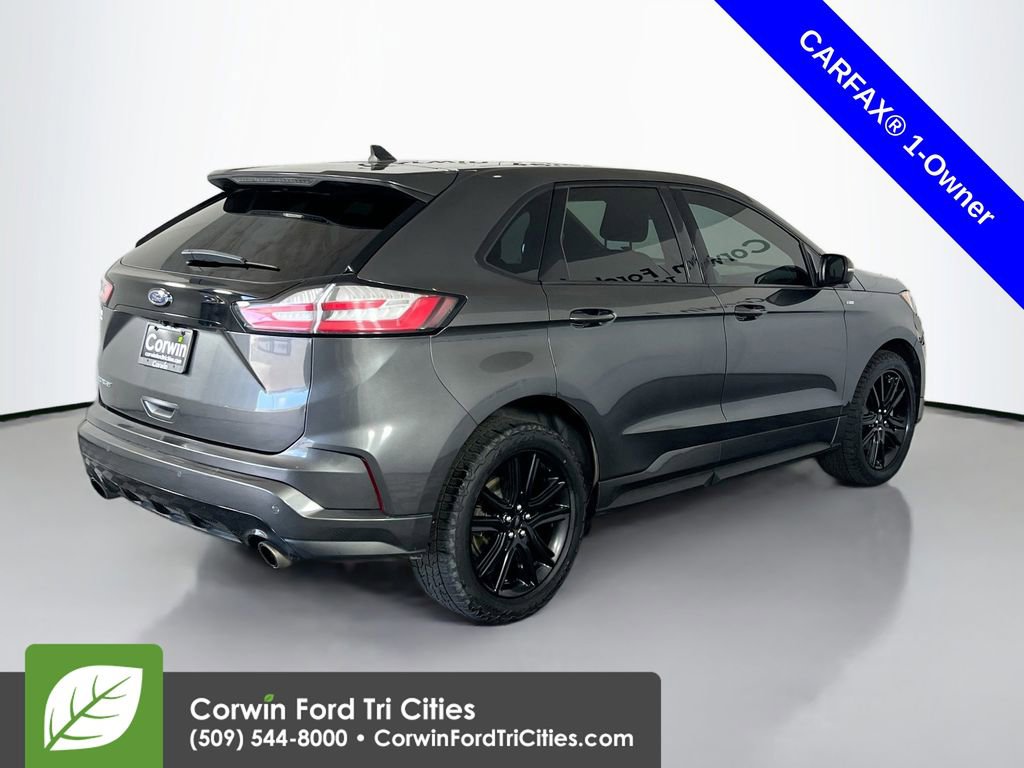 Used 2020 Ford Edge ST-Line w/ Cold Weather Package image 16