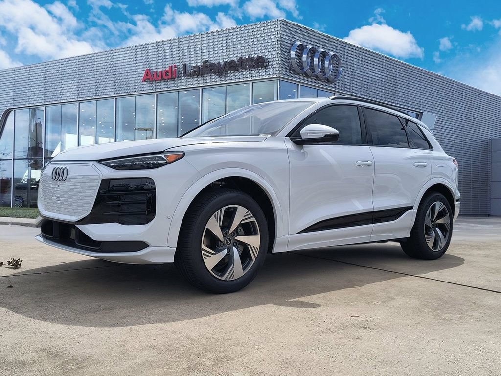 New 2025 Audi Q6 e-tron Premium Plus AWD/4WD image 1