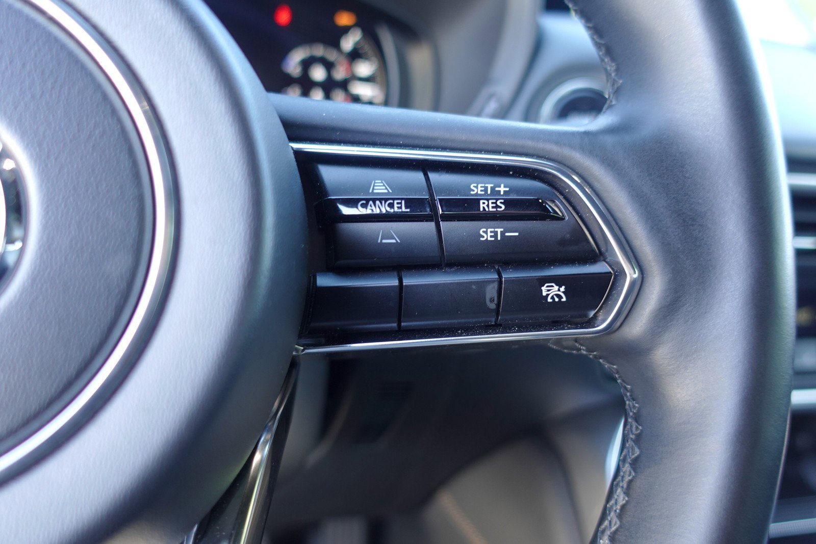 Certified 2024 MAZDA CX-90 Plug-In Hybrid w/ Premium Plus image 15