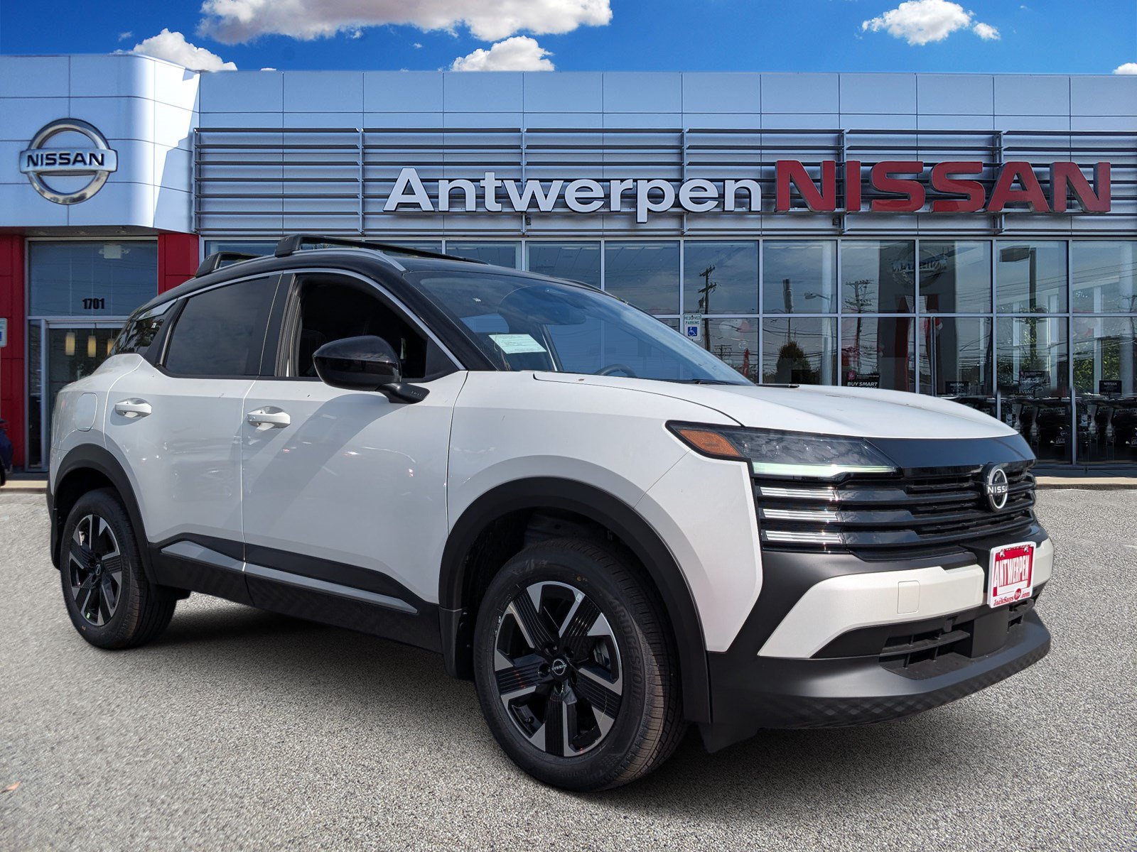 New 2027 Nissan Kicks SV AWD/4WD image 1
