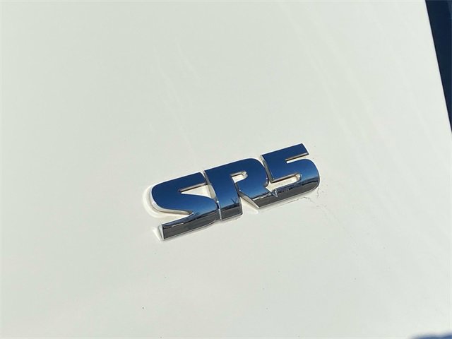 Used 2016 Toyota 4Runner SR5 image 10