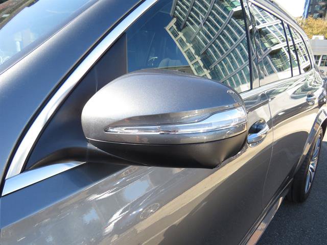 Used 2025 Mercedes-Benz GLS 450 4MATIC image 28