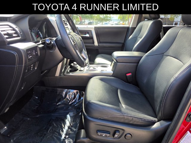 Used 2016 Toyota 4Runner Limited AWD/4WD image 24