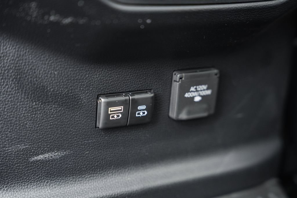 New 2026 Toyota Tundra Platinum image 38