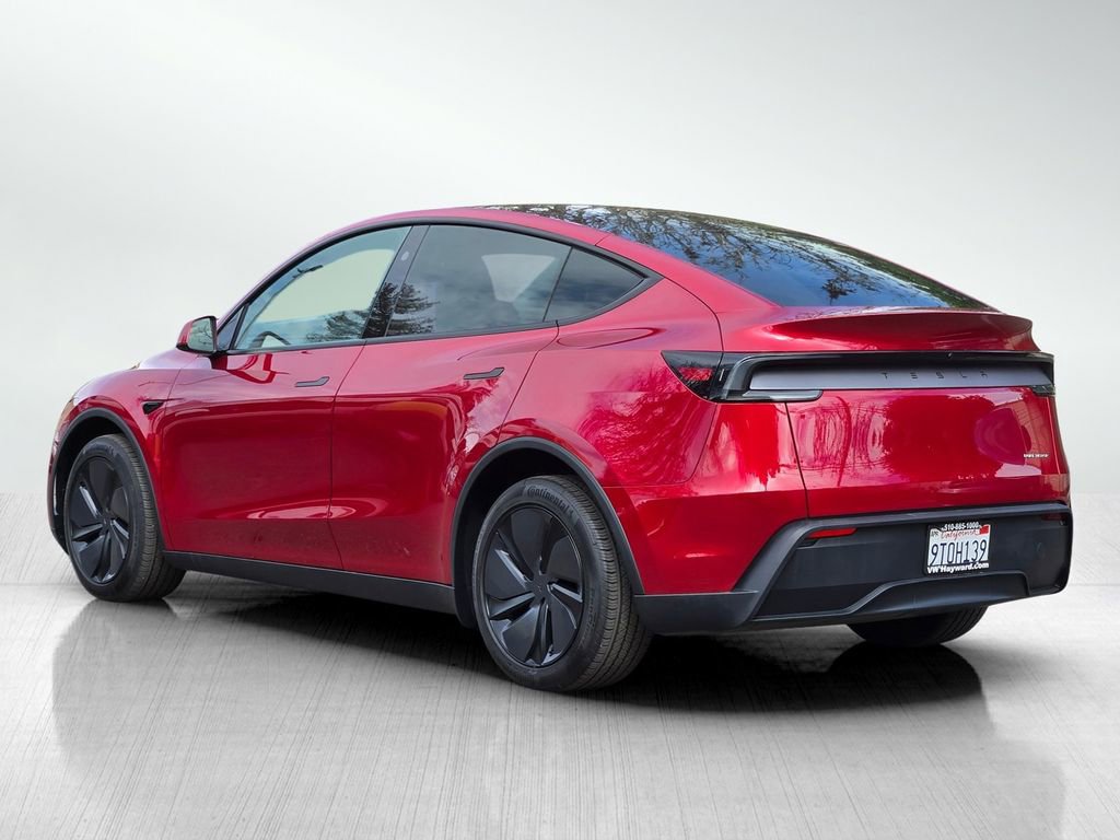 Used 2026 Tesla Model Y Long Range image 6