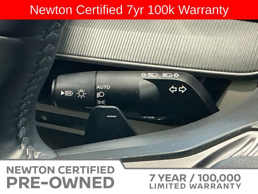 Used 2025 Nissan Murano SV AWD/4WD image 33