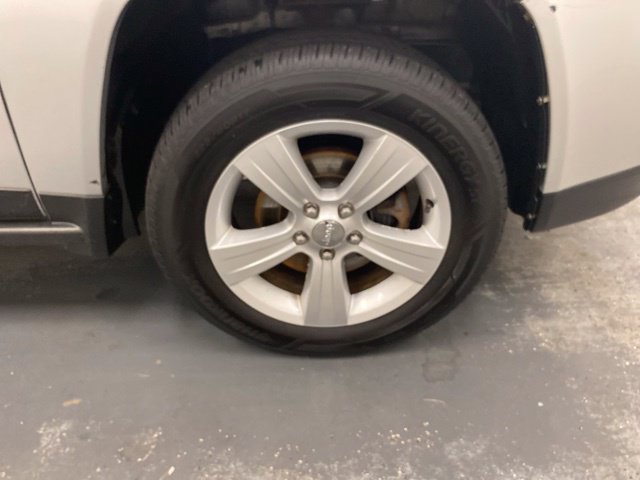 Used 2014 Jeep Compass Sport w/ Power Value Group AWD/4WD image 28