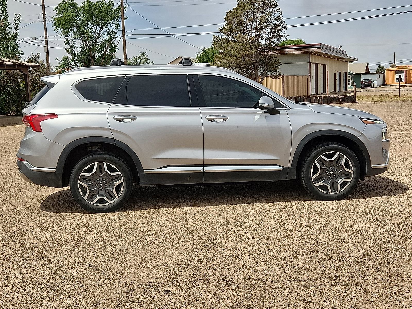 Used 2023 Hyundai Santa Fe SEL Premium AWD/4WD image 5