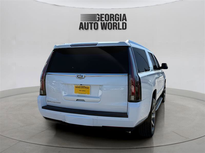 Used 2016 Cadillac Escalade ESV Luxury RWD image 5