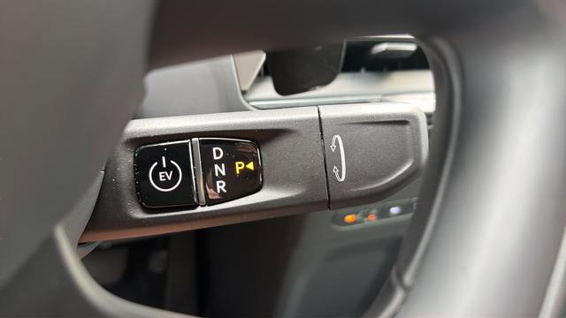 Used 2026 Kia EV9 Wind image 42
