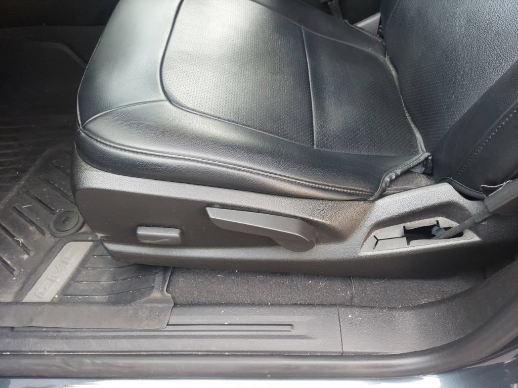 Used 2019 GMC Canyon SLE w/ Elevation Edition AWD/4WD image 11
