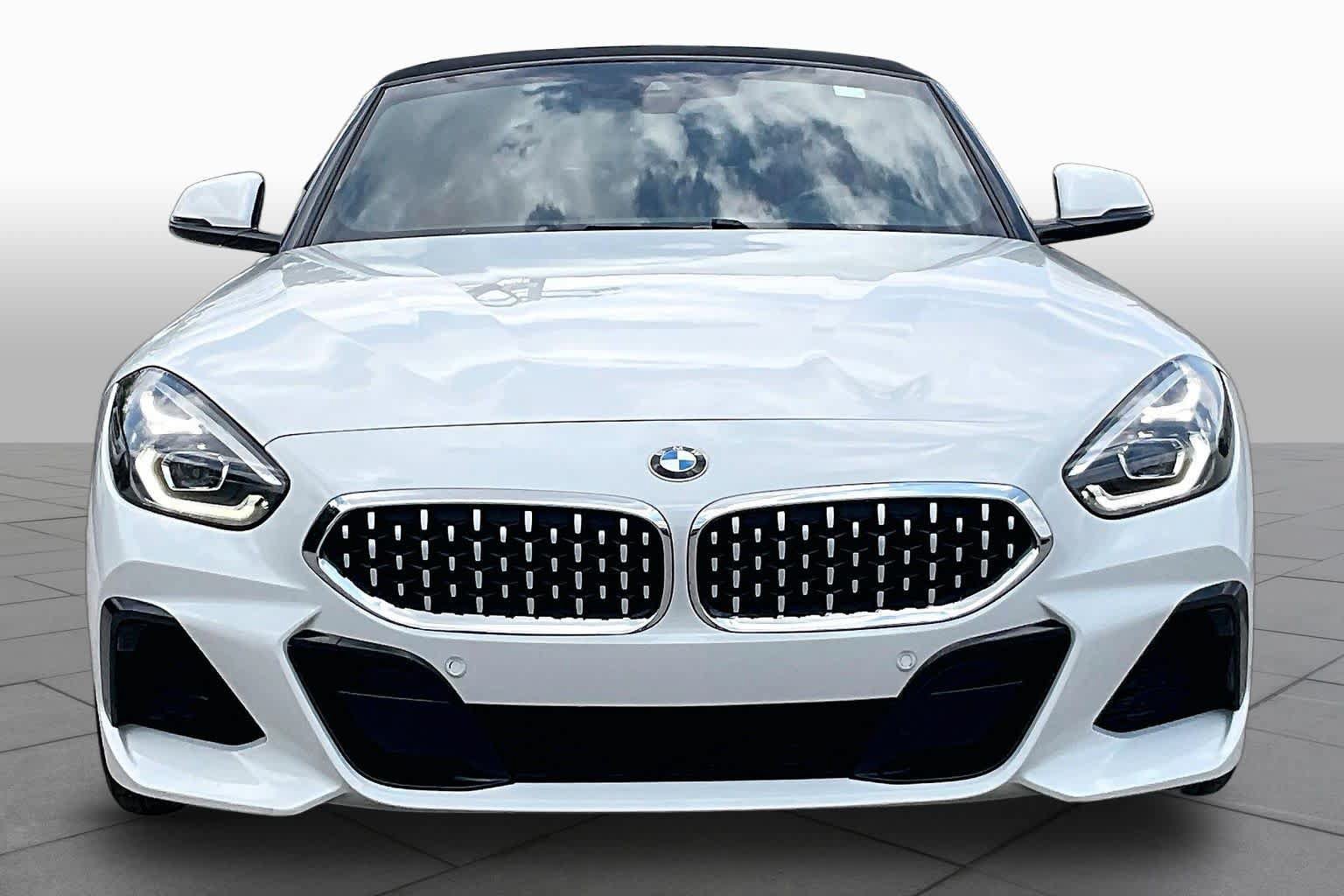 Used 2021 BMW Z4 sDrive30i w/ Premium Package RWD image 4