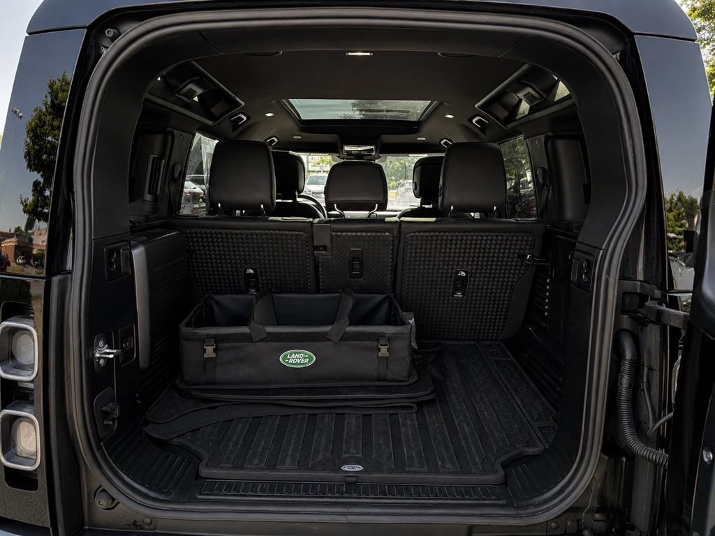 Used 2024 Land Rover Defender 110 Carpathian Edition AWD/4WD image 18