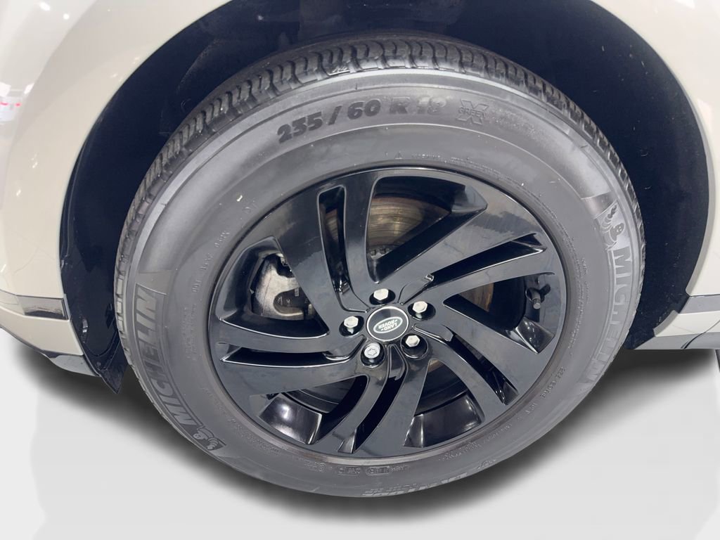 Used 2023 Land Rover Range Rover Evoque R-Dynamic S image 90