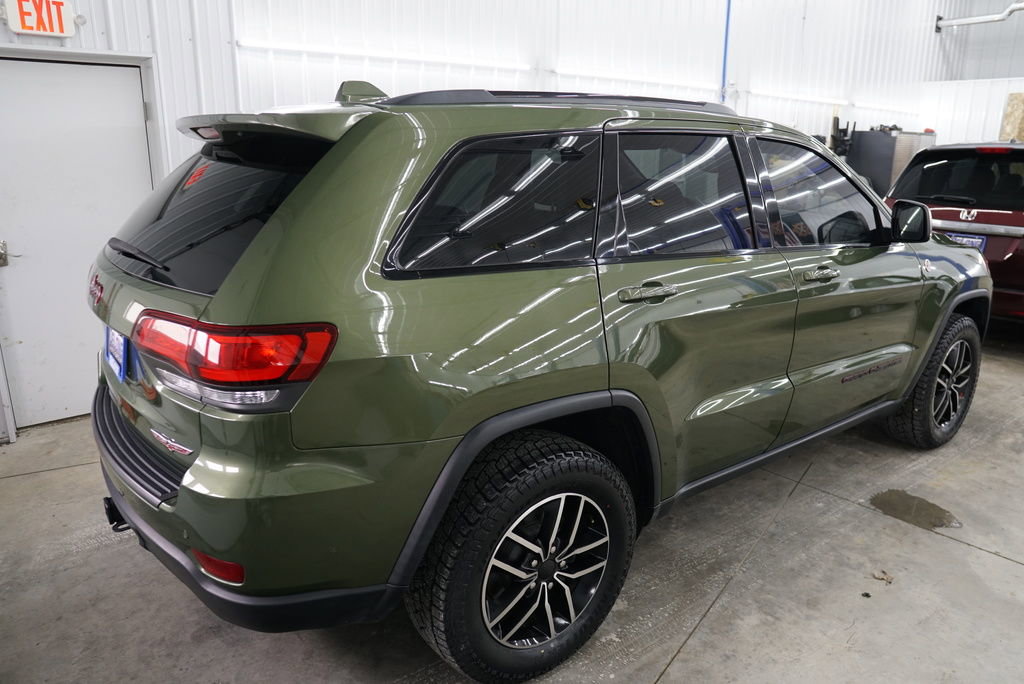 Used 2021 Jeep Grand Cherokee Trailhawk w/ Trailhawk Luxury Group image 16