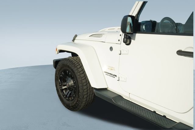 Used 2015 Jeep Wrangler Unlimited Sahara w/ Dual Top Group image 36