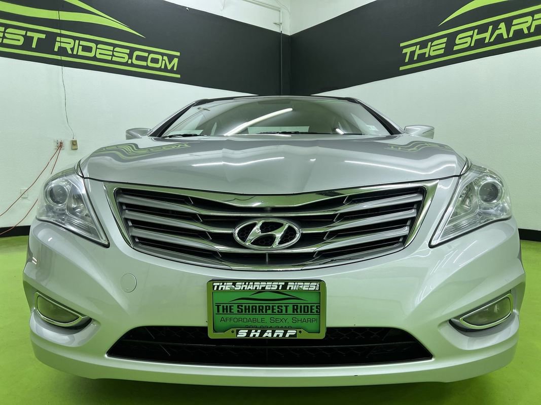 Used 2013 Hyundai Azera w/ Technology Pkg FWD image 3