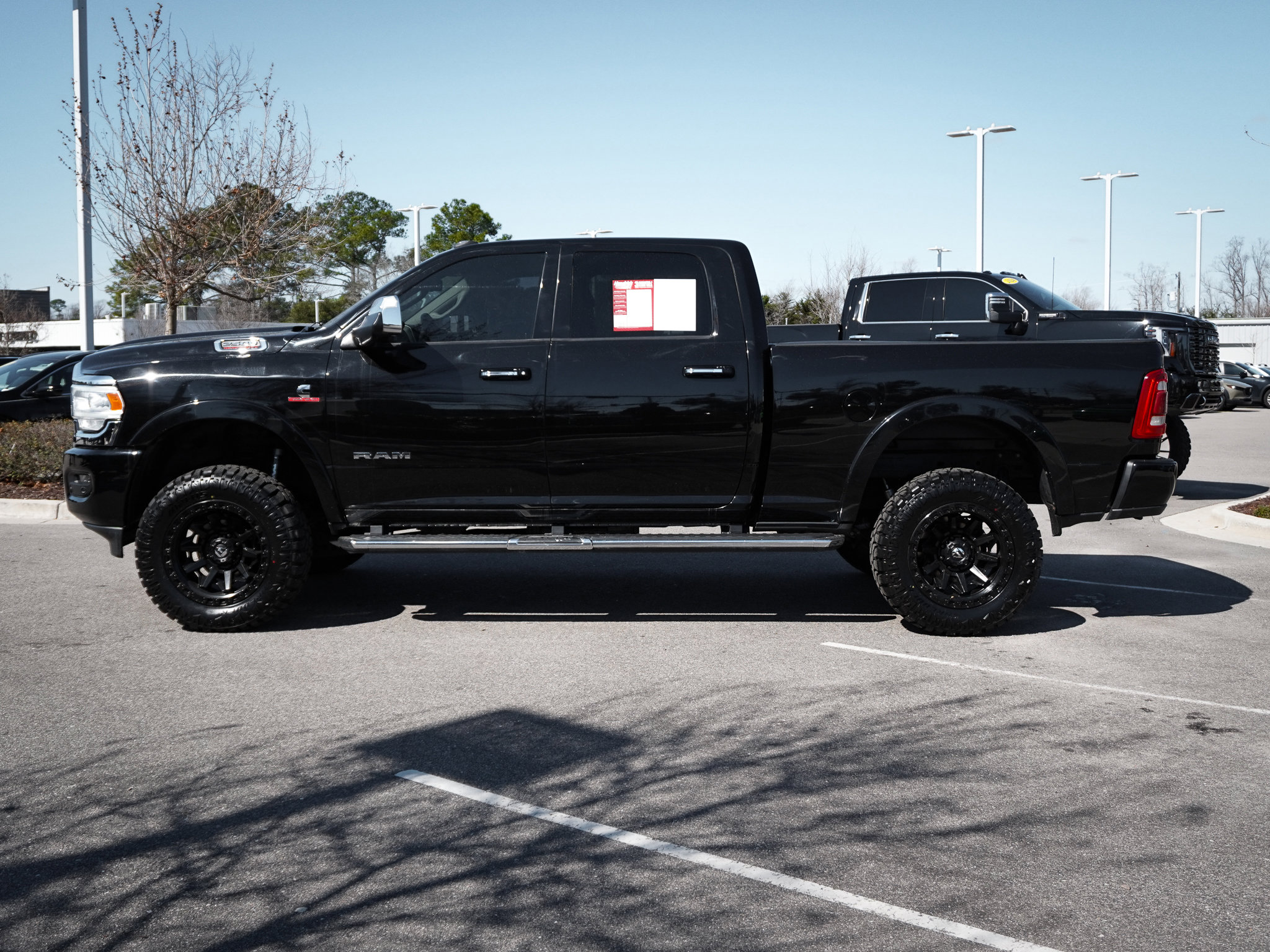 Used 2020 RAM 2500 Laramie AWD/4WD image 7