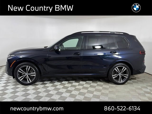 Used 2023 BMW X7 xDrive40i w/ M Sport Package AWD/4WD image 4