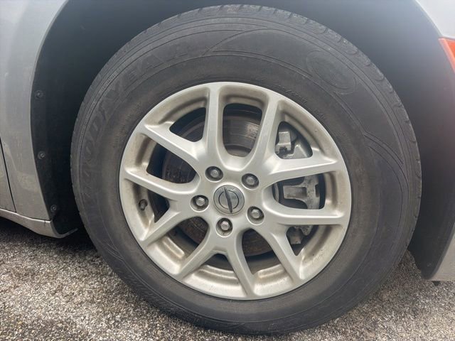 Used 2021 Chrysler Pacifica Touring-L image 11