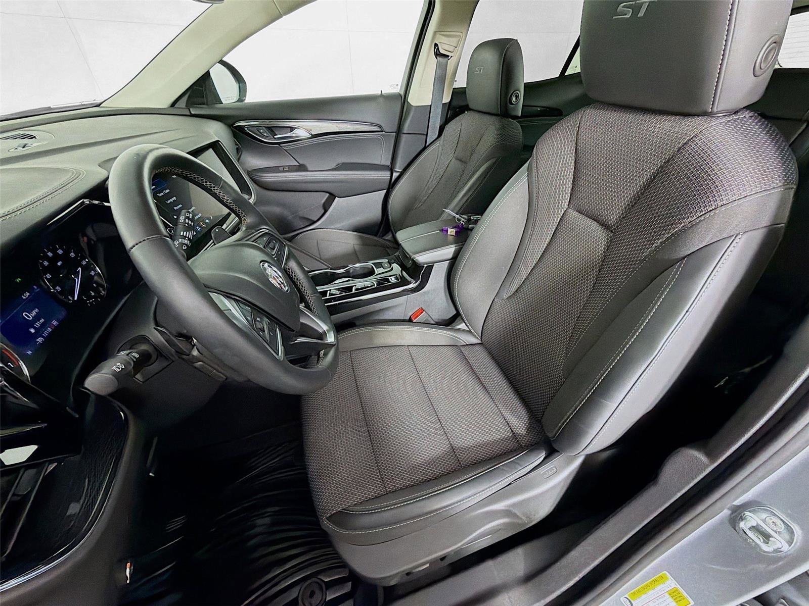 Used 2023 Buick Envision Preferred w/ Sport Touring Package AWD/4WD image 11