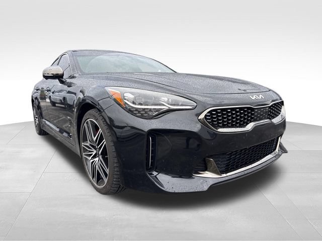 Used 2023 Kia Stinger GT2 w/ Red Interior Color Package AWD/4WD video 3