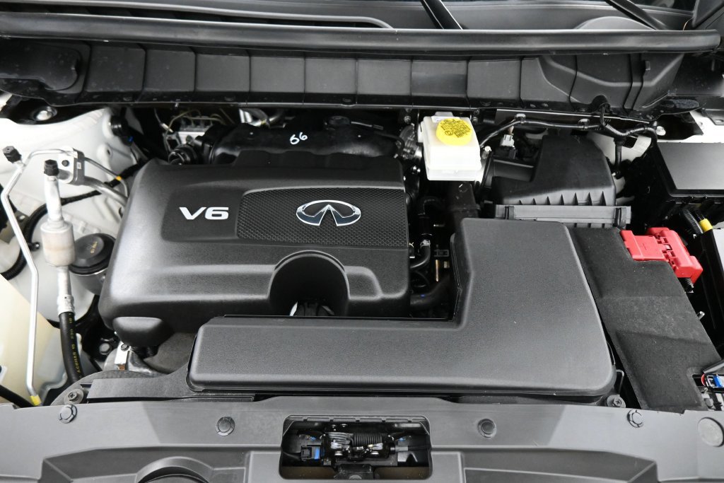 Used 2023 INFINITI QX60 Luxe w/ Performance Audio Package FWD image 24