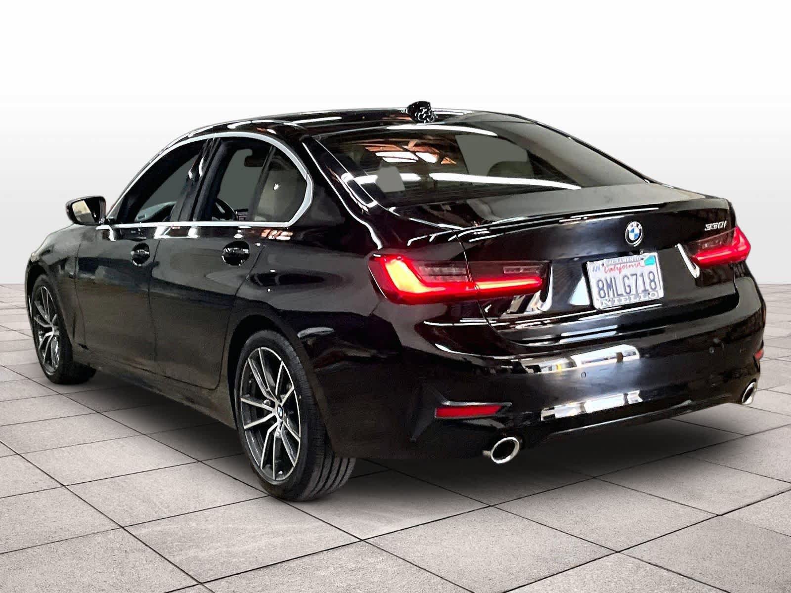 Used 2019 BMW 330i Sedan w/ Convenience Package RWD image 15