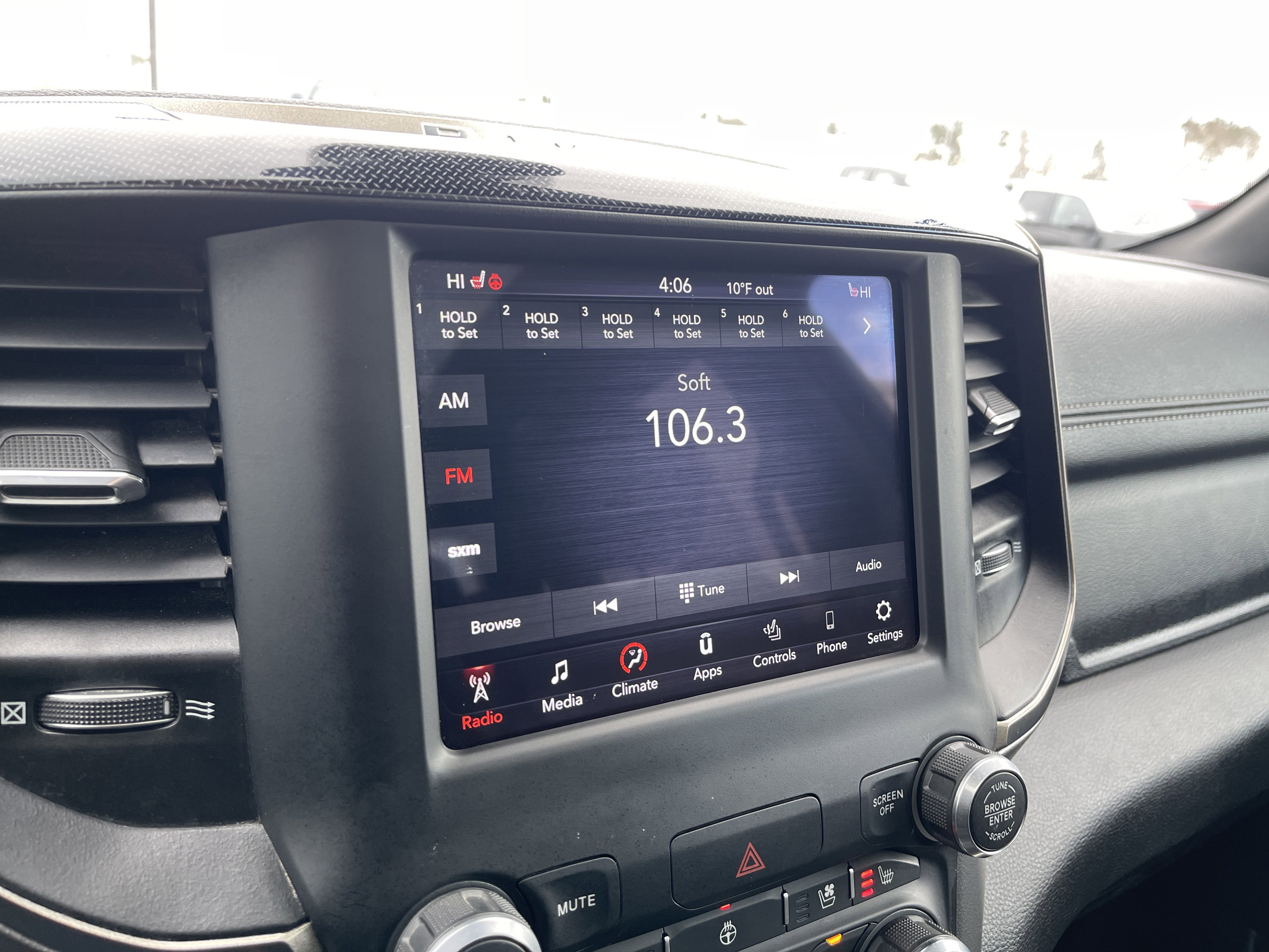 Used 2020 RAM 1500 Sport w/ Night Edition image 20