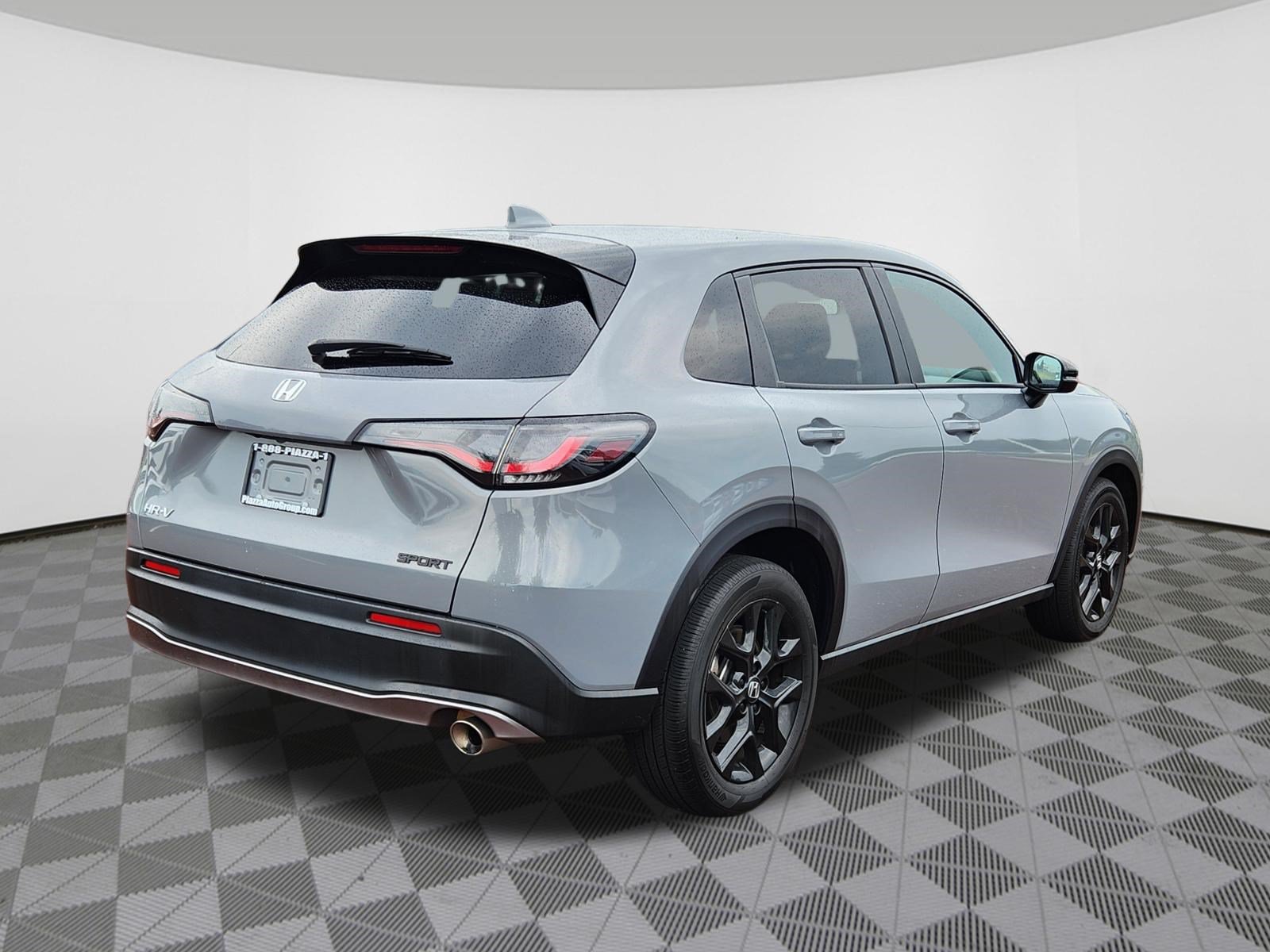 Used 2025 Honda HR-V Sport image 4