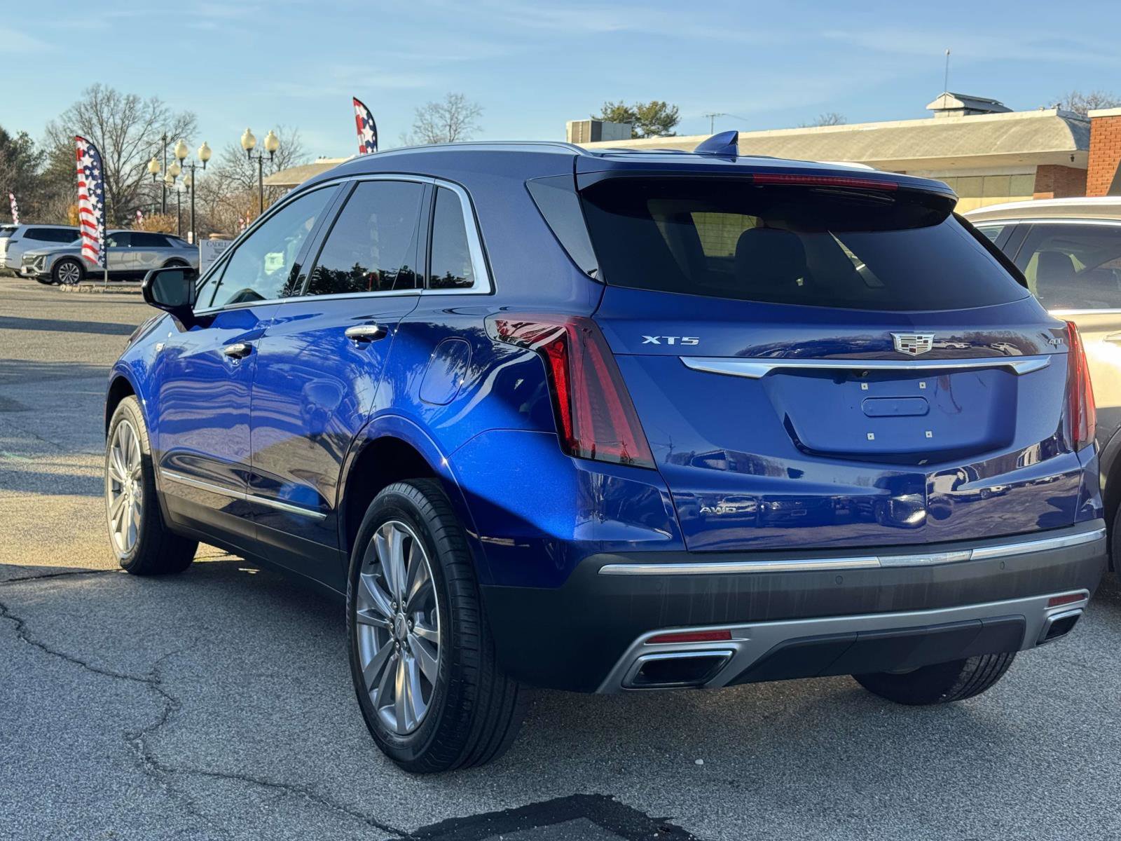 Certified 2023 Cadillac XT5 Premium Luxury image 9