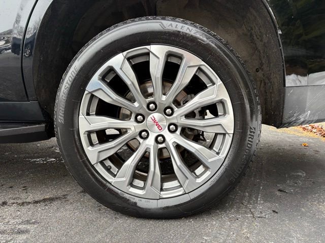 Certified 2023 GMC Yukon Denali image 17