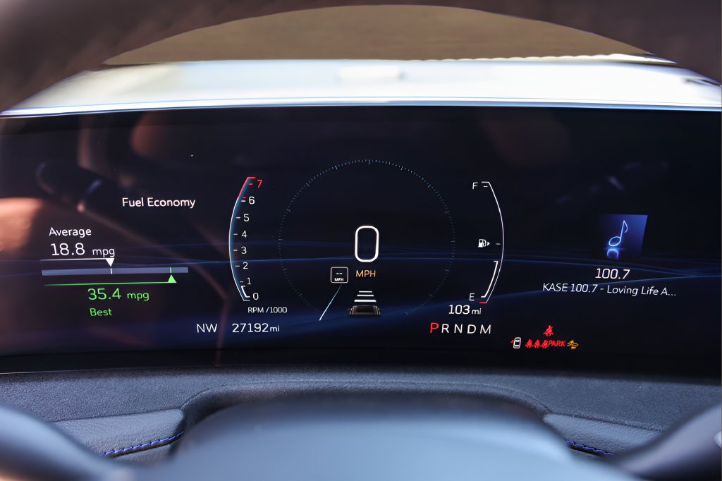 Certified 2025 Cadillac XT4 Sport FWD image 11
