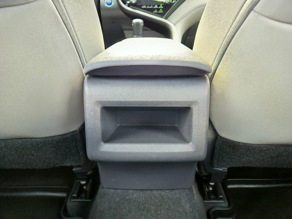 Used 2021 Toyota Camry SE image 38