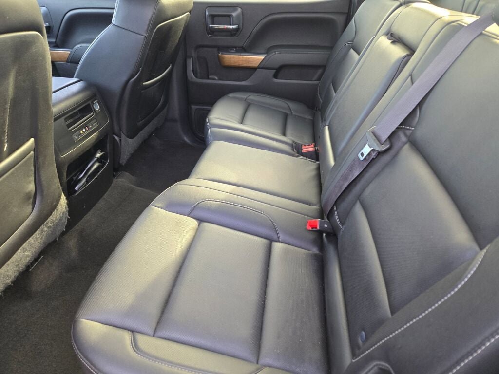 Used 2015 Chevrolet Silverado 1500 LTZ image 20