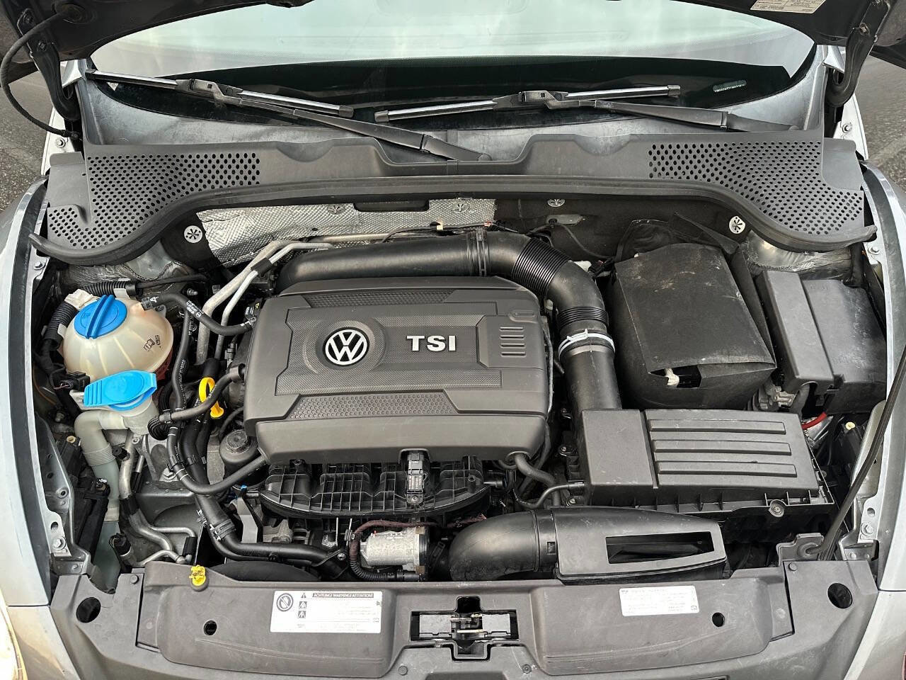 Used 2014 Volkswagen Beetle 1.8T image 44